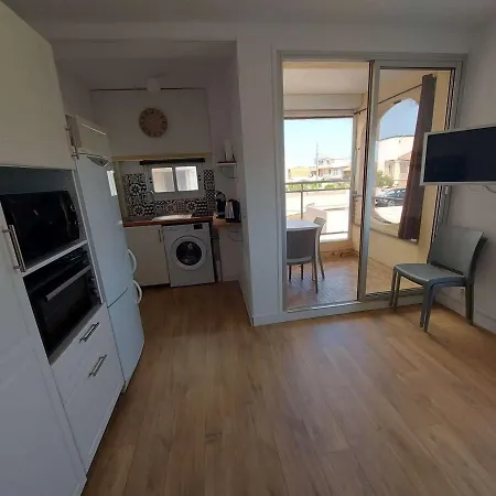Grau D'agde: Appt 2p Renove A 20m De La - Fr-1-423-282 * Le Grau-d'Agde